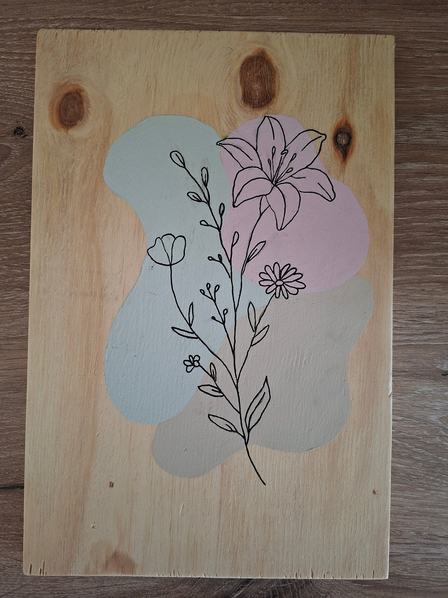 Handgemaakt Houten Kunstwerk – Lelie | Lijntekening