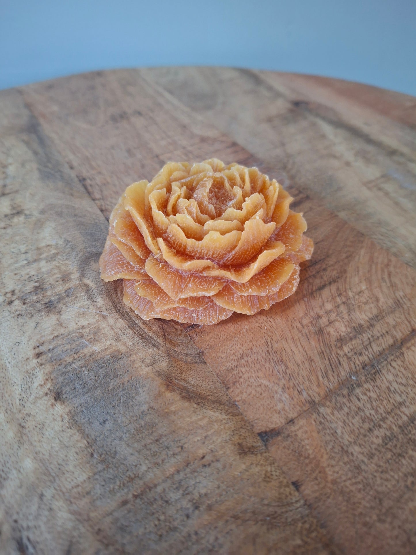 Roos amberblok deluxe – sandalwood | 8 x 8 x 3,5 cm