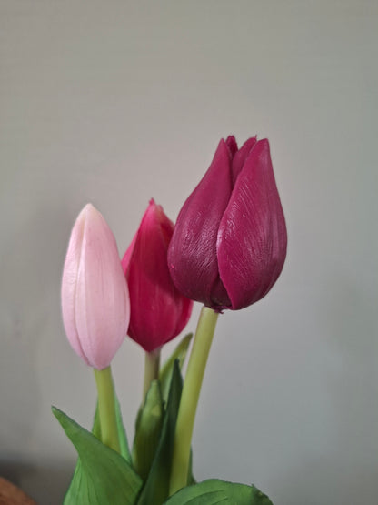 Real Touch Holland Tulip Bundle Sally x3 – 25 cm, Mix van Aubergine, Mauve en Pink