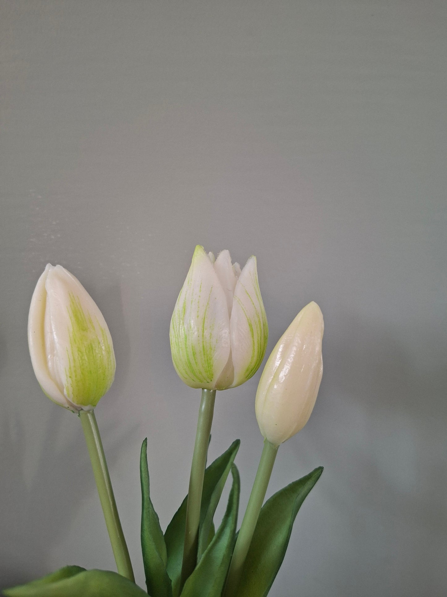 Real Touch Holland Tulip Bundle Sally x3 cream – 25 cm