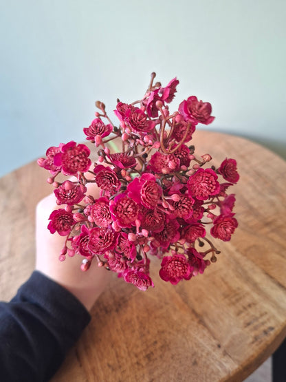 Gypsophilia Burgundy – Luxe kunstbloem voor vaas en boeket
