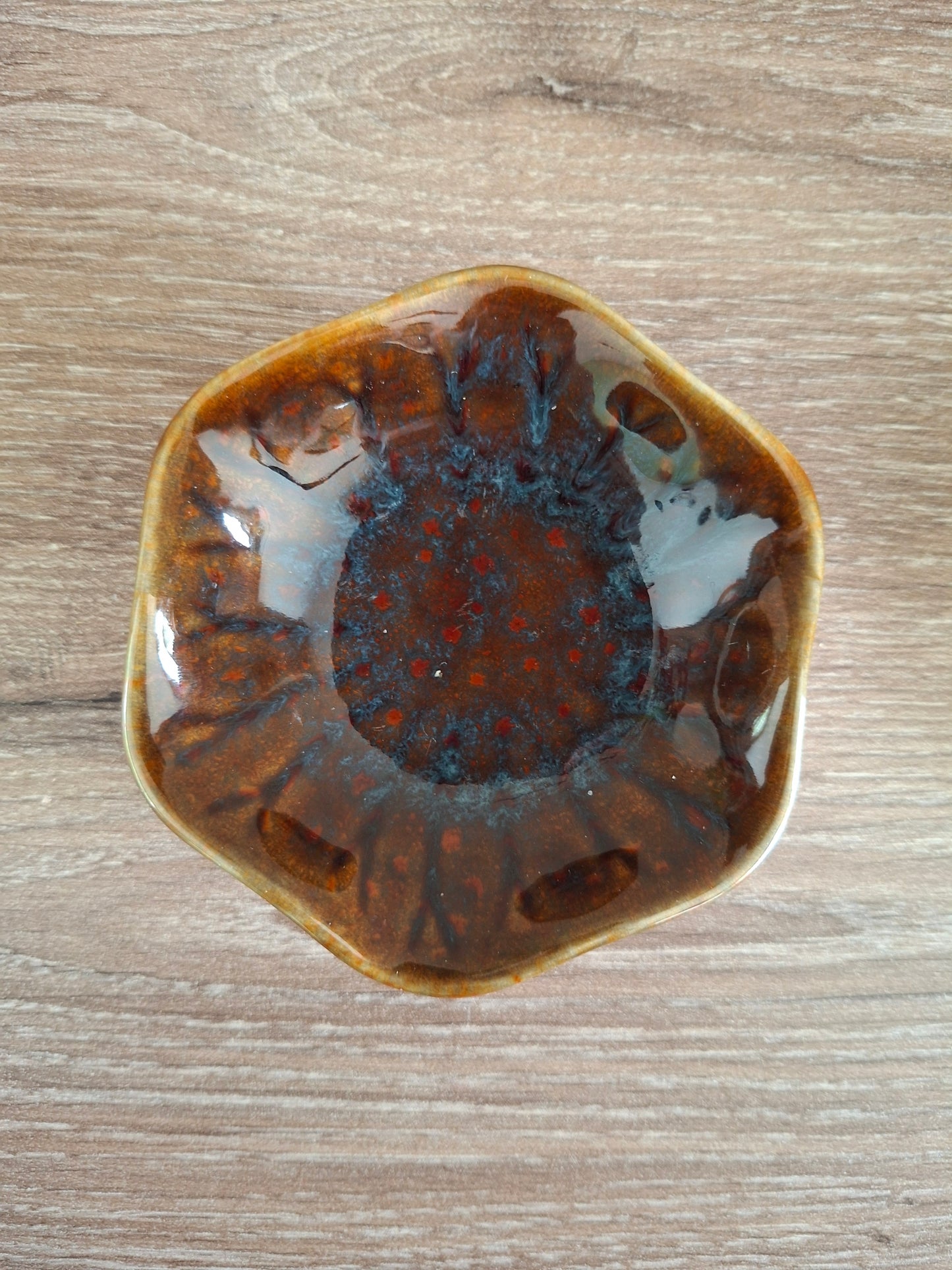 Bloemvormige Schaaltjes – Decoratief Schaaltje voor Amberblokjes, Sieraden & Woondecoratie