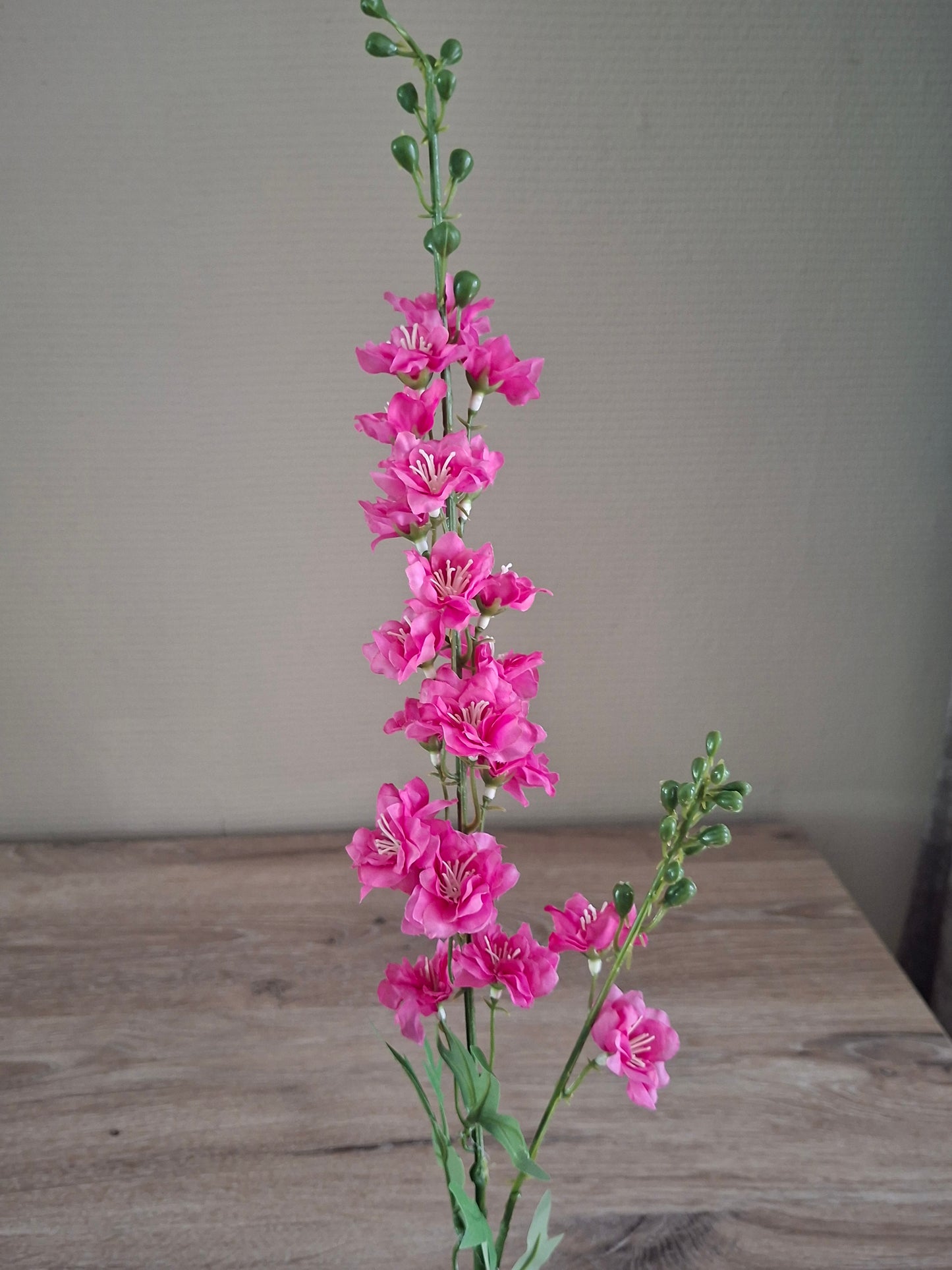 Delphinium Kunstbloem – Crème, Roze & Fuchsia | Decoratieve Bloementak | H78 cm