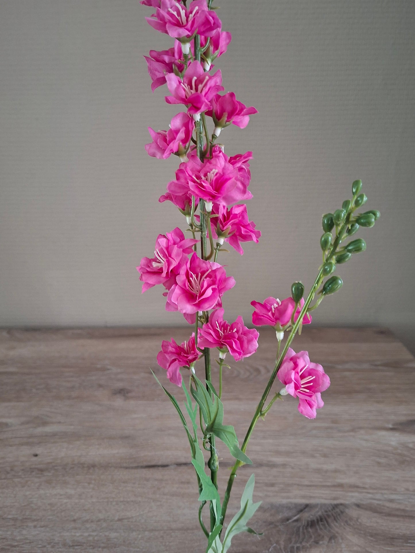 Delphinium Kunstbloem – Crème, Roze & Fuchsia | Decoratieve Bloementak | H78 cm