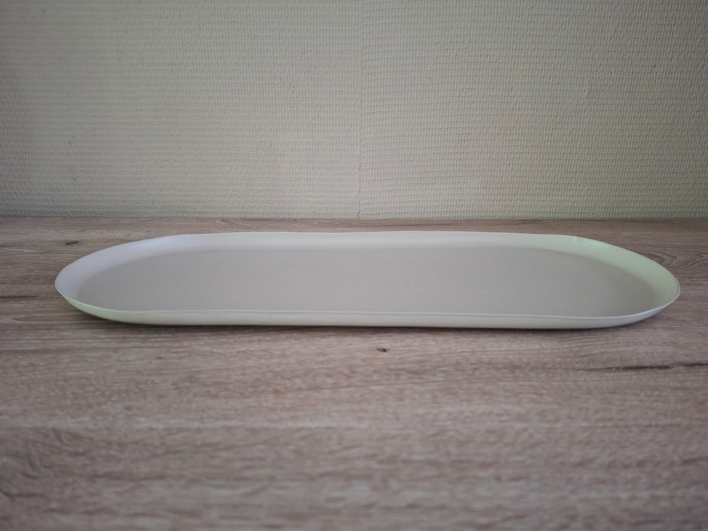 Metalen Dienblad Ovaal – Sand – 40 x 17 x 2 cm