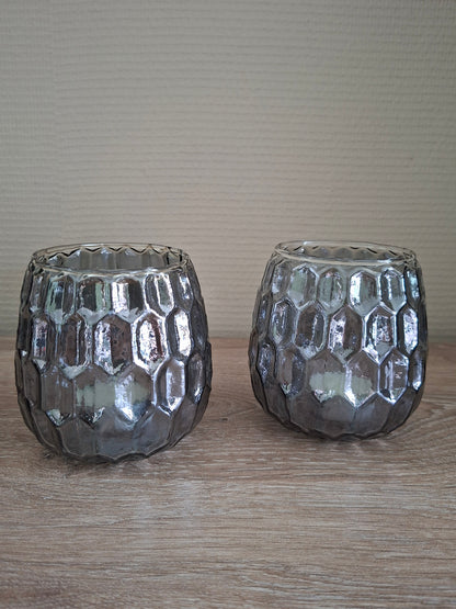 Set van 2 glazen theelichthouders 10x10 cm – stijlvol en sfeervol woonaccent