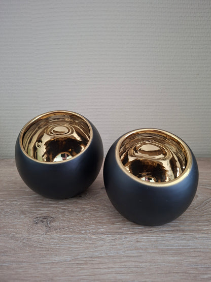 Theelichthouder Pia – Goud/Zwart | Sfeervolle Luxe Decoratie | S & M formaat