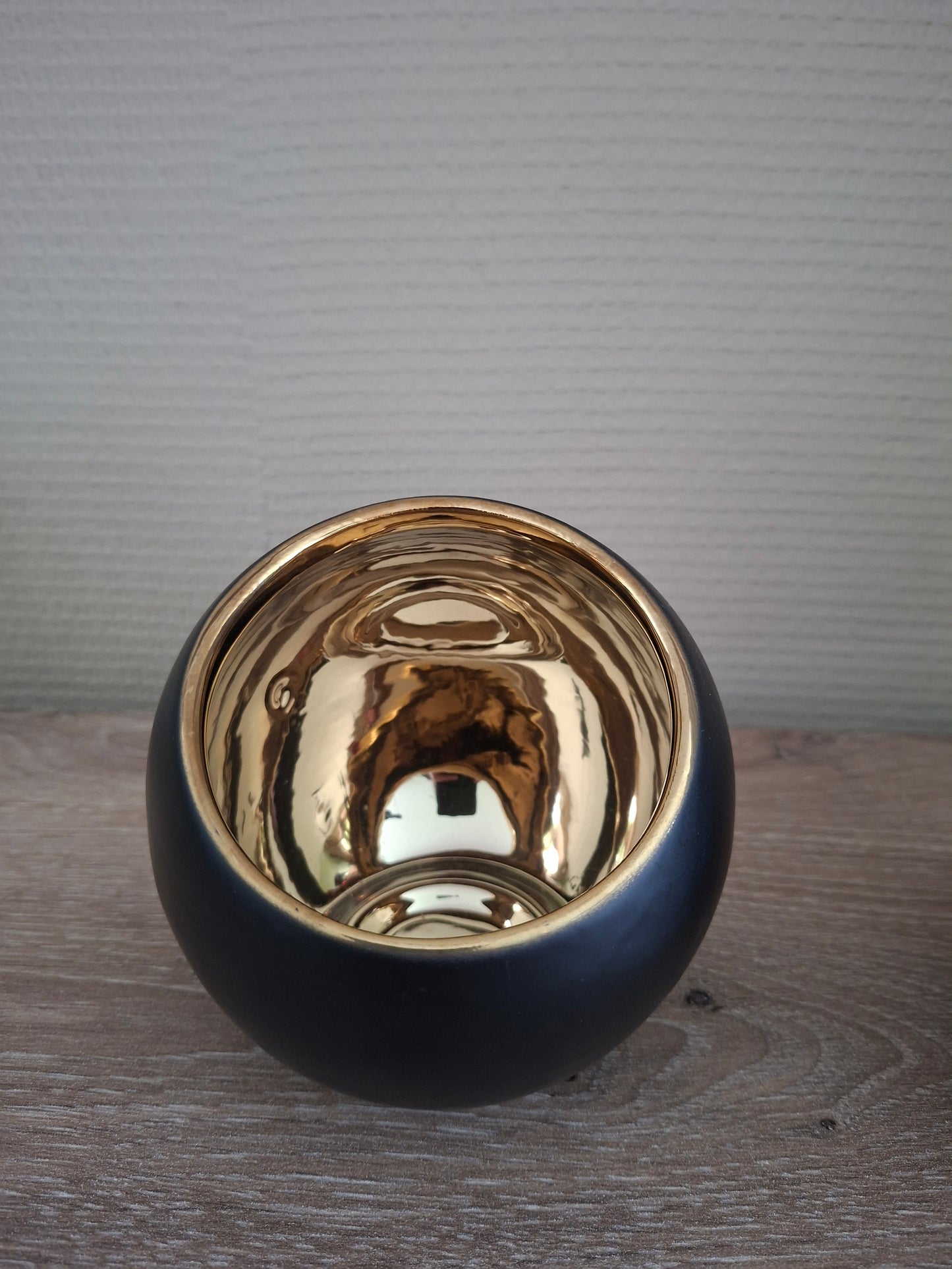 Theelichthouder Pia – Goud/Zwart | Sfeervolle Luxe Decoratie | S & M formaat
