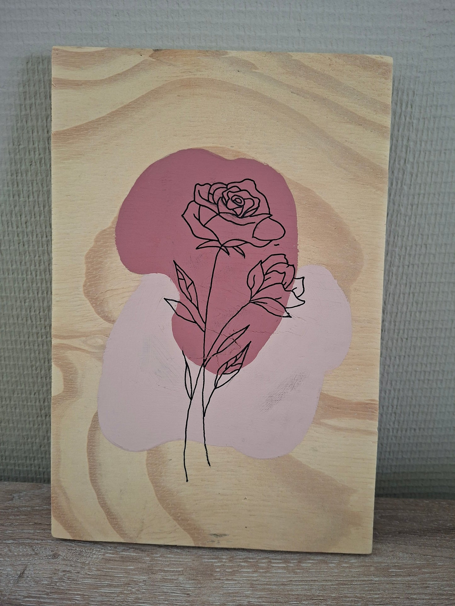 Handgemaakt Houten Kunstwerk – Lijntekening Rozen | Minimalistisch Design | 30 x 20 cm