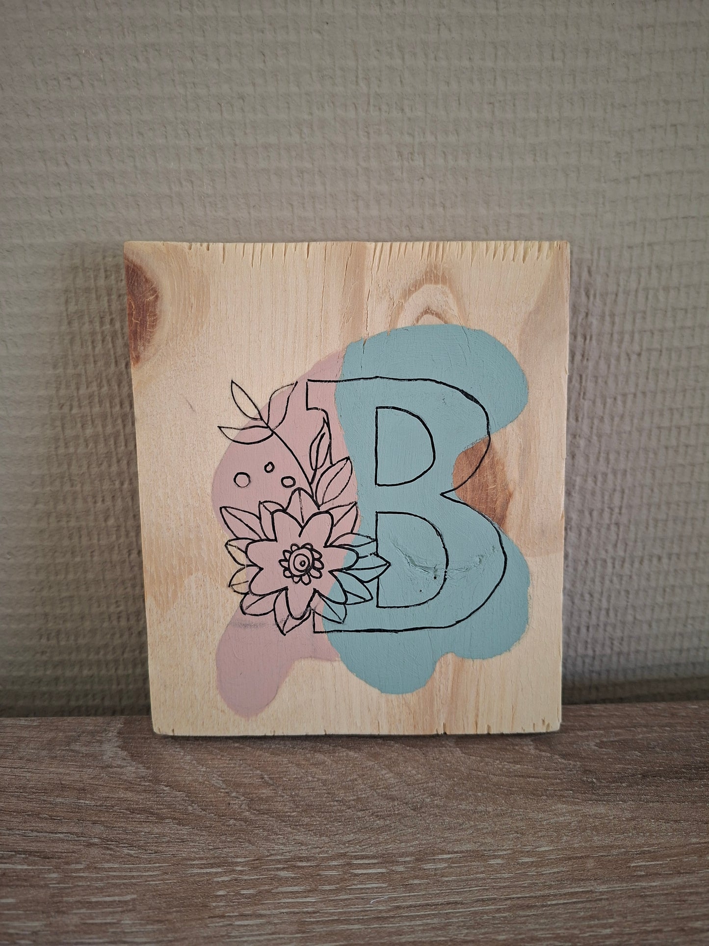 Handgemaakt Houten Kunstwerk – Letters | Lijntekening