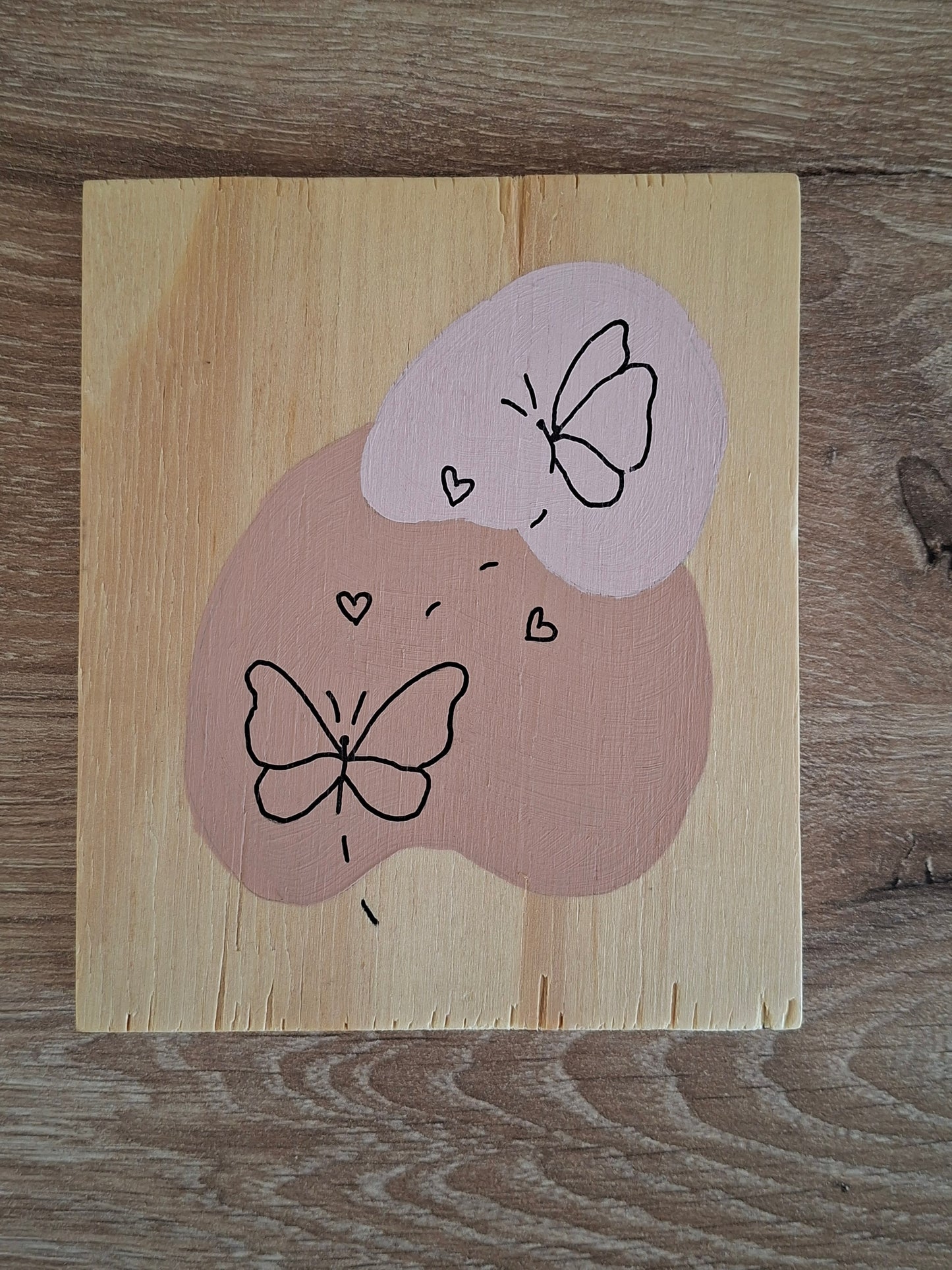 Handgemaakt Houten Kunstwerk – Vlinders | Lijntekening | Vintage Pink & Blossom